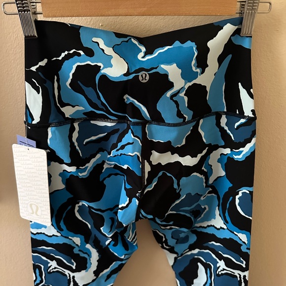 NWT Lululemon Wunder Under Pant (Hi-Rise) Blue size 8 - Picture 2 of 6
